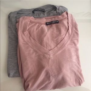 Two 2 Brandy Melville V Neck Tshirt Top Pink Grey